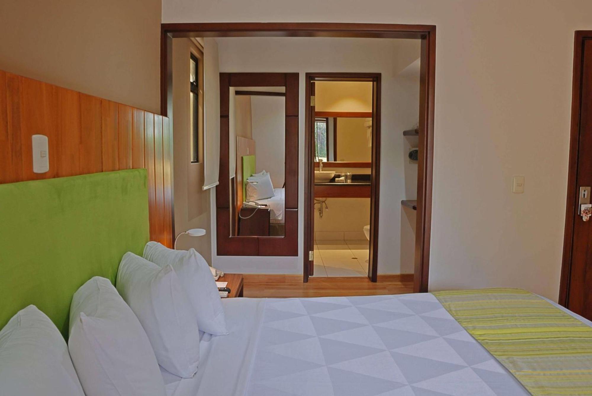 Country Inn & Suites By Radisson, San Jose Aeropuerto, Costa Rica Экстерьер фото